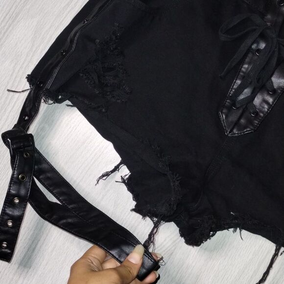 Killstar Contraband Black Women's Shorts - Picture 2 of 7